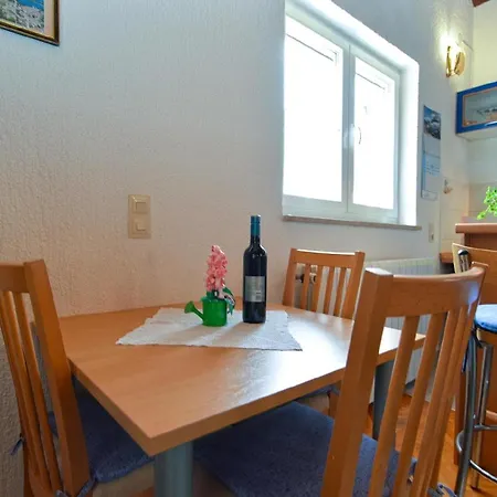 Fuer 3 Personen Ca 50 Qm In Cervar-porat, Istrien Istrische Riviera