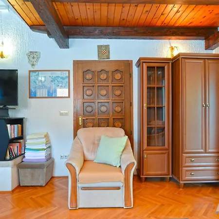 Apartment Fuer 3 Personen Ca 50 Qm In Cervar-porat, Istrien Istrische Riviera