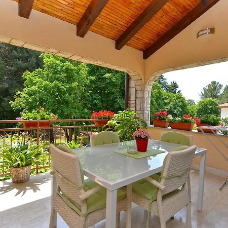 Fuer 3 Personen Ca 50 Qm In Cervar-porat, Istrien Istrische Riviera * Porec